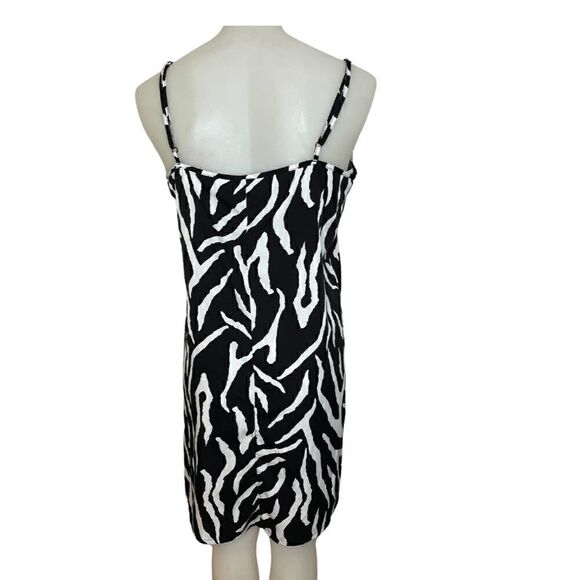 ZEBRA Pattern Sun Dress - Picture 2 of 7